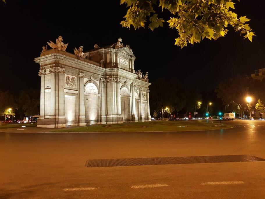 #Madrid Centro. 3D. Gran Via. Callao.Puerta Del Sol Exterior photo